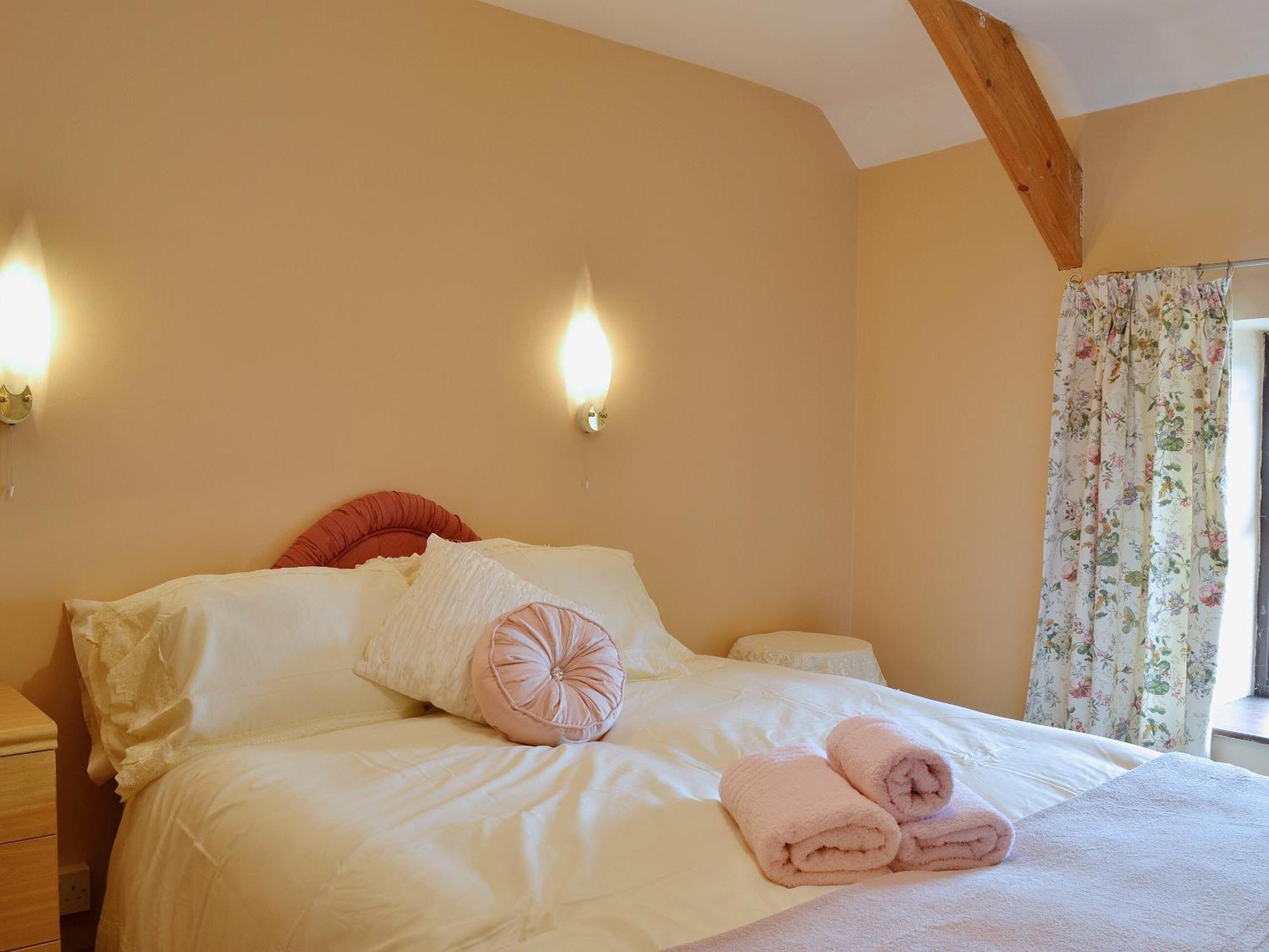 Ty Coch Cottage Dihewyd Экстерьер фото